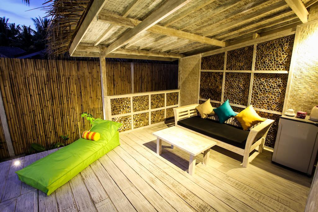 Sunset Palms Resort Gili Trawangan Kamer foto