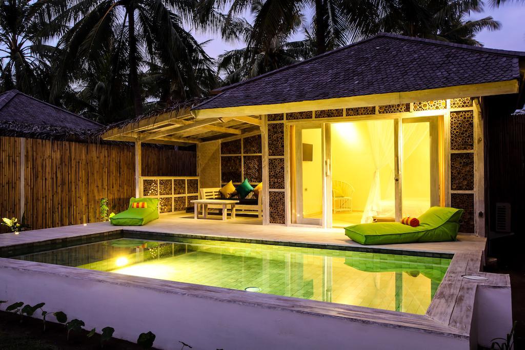 Sunset Palms Resort Gili Trawangan Kamer foto